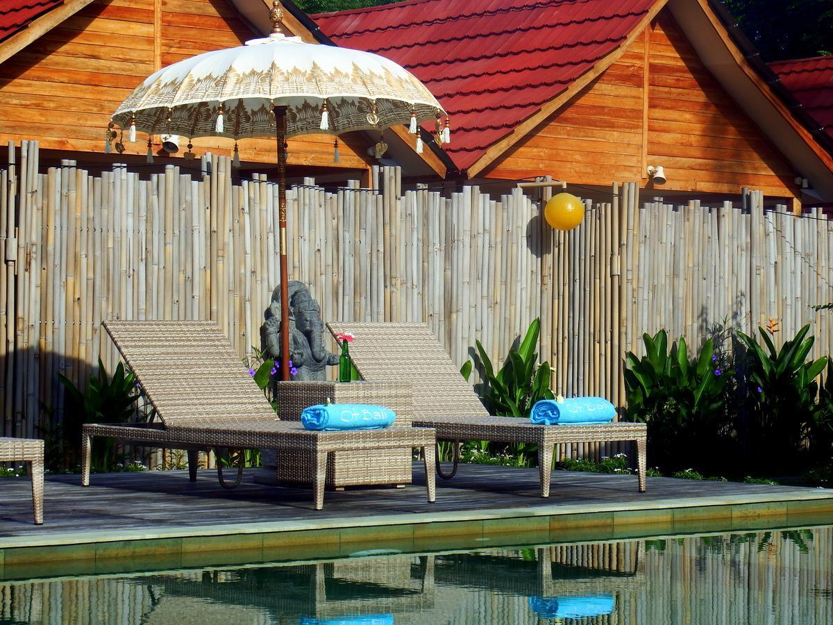 Hotel United Colors Of Gili Gili Meno Exterior foto