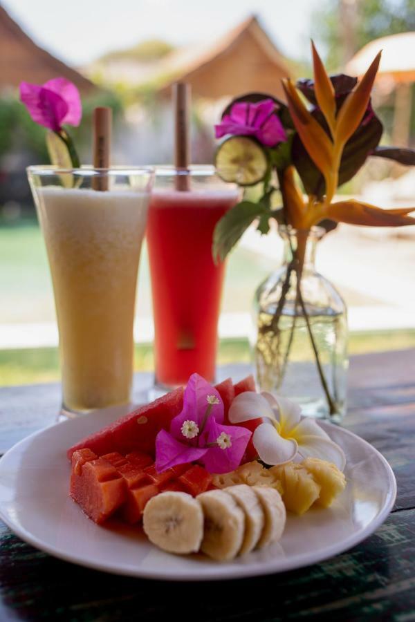 Hotel United Colors Of Gili Gili Meno Exterior foto